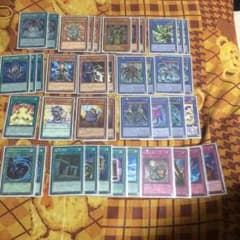 遊戯王 影霊衣デッキのサムネイル