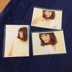 鷲尾伶菜 写真のサムネイル