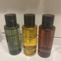shu uemura クレンジングオイル 3本セットのサムネイル