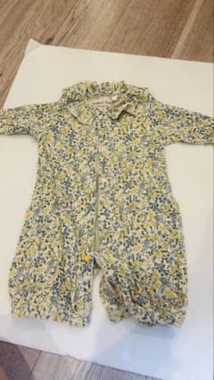 ベビー ロンパース 花柄 フリル襟 オーガニックコットンのサムネイル
