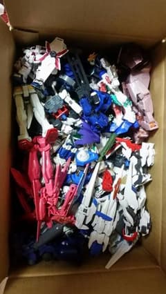 ガンプラ　ジャンクまとめ売りのサムネイル