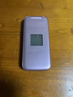 docomo らくらくホン F-01M ピンク 本体のみ SIMロック解除済みのサムネイル