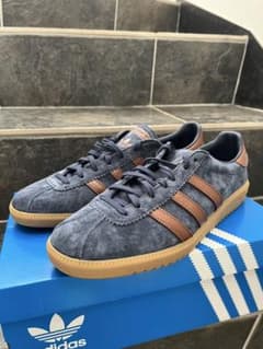adidas ハンドボールスペツィアルのサムネイル