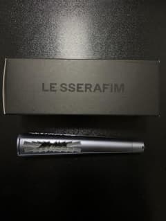 AS様専用 LE SSERAFIM ペンライトのサムネイル