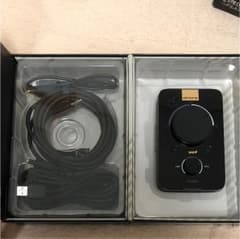 アストロアンプとゼンハイザーヘッドセットのサムネイル