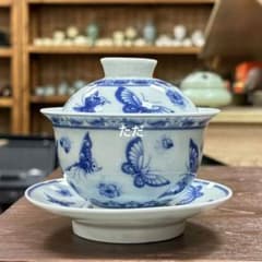 景徳鎮 青花磁胡蝶三才蓋碗 茶碗 煎茶器 茶道具 新品未使用 景徳鎮 青花磁胡蝶三才蓋碗 茶碗 煎茶器 茶道具 新品未使用 - メルカリ