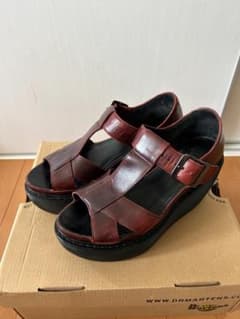 Dr.Martens　ドクターマーチン　厚底レザーサンダルのサムネイル