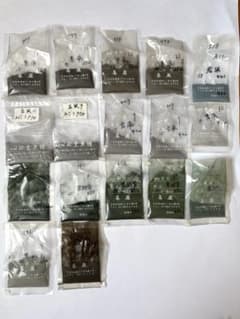 日本画用 中古 岩絵具（鼠・黒緑青系） 天然または新合成のサムネイル