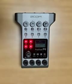 ZOOM PodTrak P4 マルチトラックレコーダー 本体 （テストのみ
