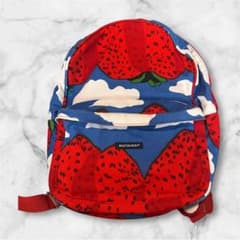 希少 マリメッコ マンシッカ いちご柄 リュック サック コットン 廃盤 希少 マリメッコ マンシッカ いちご柄 リュック サック コットン 廃盤