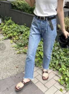 Ungrid Levi's別注　501CROP DENIMのサムネイル