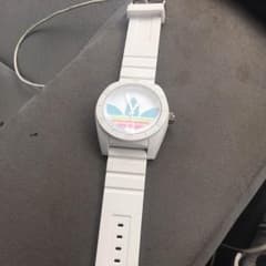 アディダス 時計のサムネイル