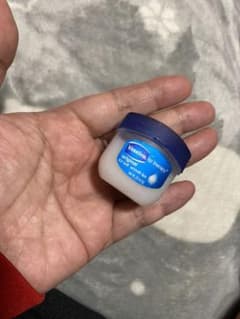 ヴァセリンのサムネイル