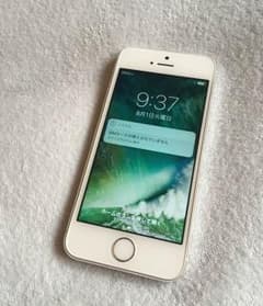 au iPhone5s 16GB ジャンク扱いのサムネイル