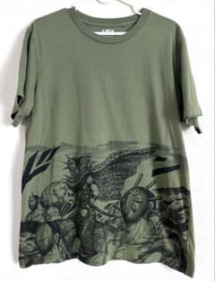 UNIQLO UT キングダム　Tシャツ カーキ Mのサムネイル