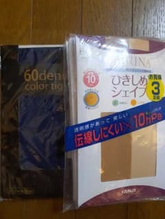 カエル様専用【新品・未使用・未開封】サブリナ他ストッキング３組+１足セットのサムネイル