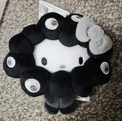 ハローキティ 黒ミャクミャクなりきりぬいぐるみ（BC）ブラック - メルカリ