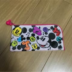 ディズニー限定ポーチのサムネイル