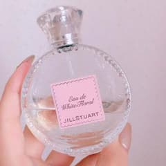 JILLSTUART 香水のサムネイル