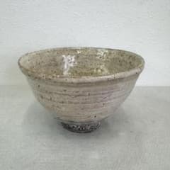【美品】萩焼　十三代土谷一水作　抹茶碗　共箱入 美品】萩焼 十三代土谷一水作 抹茶碗 共箱入 - メルカリ