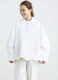 yori shiroconもくもくジャガードジャケット38 美品 極美品 yori shiroconもくもくジャガードジャケット 白 ゆったり