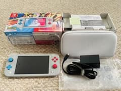 Nintendo Switch Lite ポケモンデザイン　ザシアン◦ザマゼンタのサムネイル