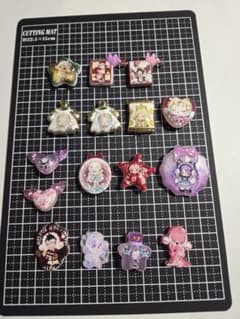 105.キャラクター ビーズ セット 16個のサムネイル