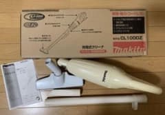 Makita 充電式クリーナ　CL100D 10.8V 本体のみ　付属品ありのサムネイル
