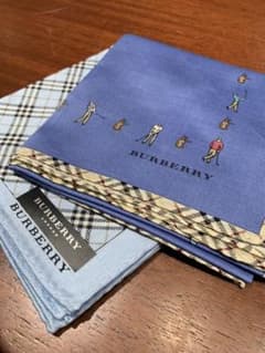 匿名配送！ Burberry 新品ハンカチ 2枚セットのサムネイル