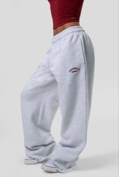 【未使用級】YOUNGLA P.E. Rawcut Sweats Mサイズのサムネイル