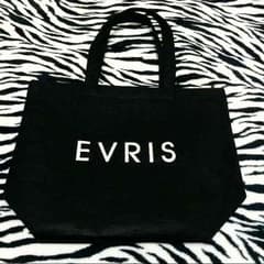 お取り置き中！値下げ可能です♡様専用！EVRIS 1周年限定ショッパーのサムネイル