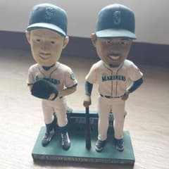 Seattle Mariners ボブルヘッド 2体セット Seattle Mariners ボブルヘッド 2体セット | Mercari