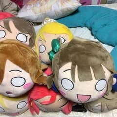 【ラバック様専用】ラブライブ 寝そべりぬいぐるみセットのサムネイル