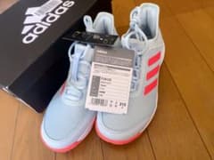 【新品】adidasスニーカーのサムネイル