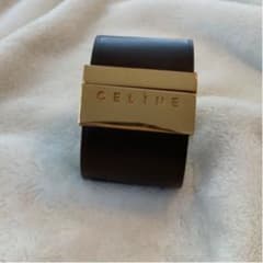 セリーヌ　レザーブレスレットのサムネイル