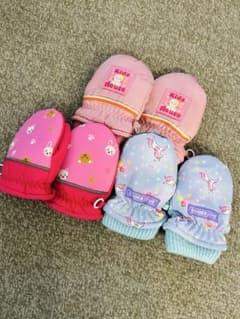 キッズ 手袋 3点セット まとめ売りのサムネイル