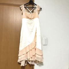 パーティドレスのサムネイル