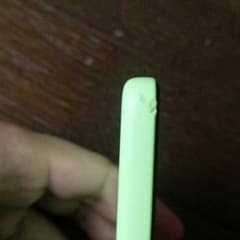 iPhone5c 32GB　auのサムネイル