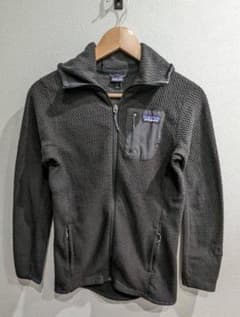 Patagonia】R1エア フルジップ M 黒 22年製 美品 - メルカリ