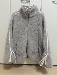 OLIVE des OLIVE 袖リボンボアブルゾン ライトグレーのサムネイル