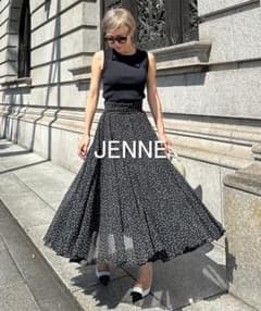 美品】JENNE パリジェンヌリッチボリュームスカート ドット - メルカリ