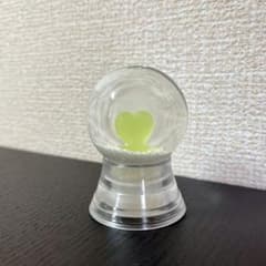 VIENNA SNOWGLOBE ハート型スノードームのサムネイル
