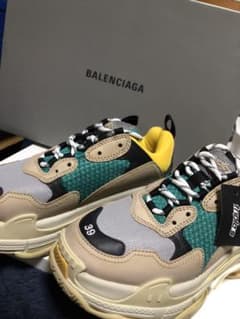 BALENCIAGA  【専用】のサムネイル