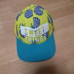 るん様専用ロキシーcap美品のサムネイル