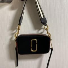 ショルダーバッグのサムネイル