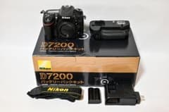 Nikon ニコン デジタル一眼レフカメラ D7200 バッテリーパックキットのサムネイル