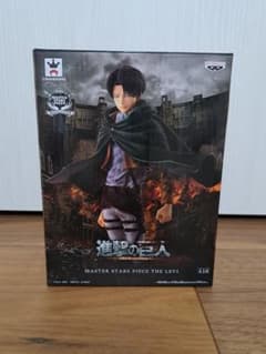 【BON暮れ様専用】進撃の巨人　リヴァイ兵長　フィギュアのサムネイル