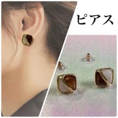 スクエアピアス K べっ甲風 バイカラー スタッドピアス 韓国 大人のサムネイル