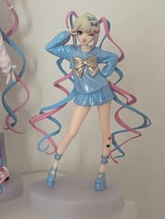 ニィディガール　フィギュアのサムネイル