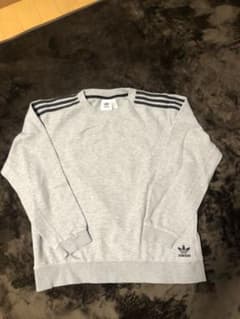 adidas originals トレーナー　XOのサムネイル